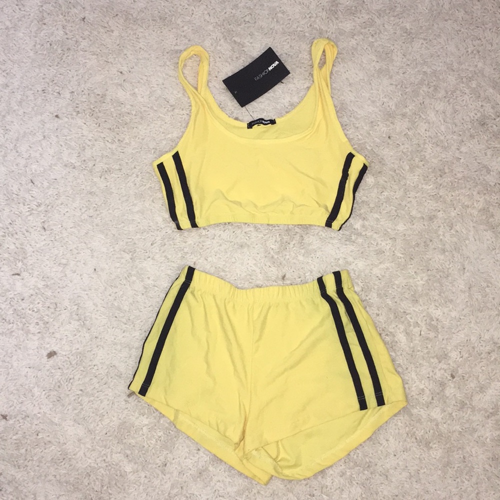 Fashion Nova Set